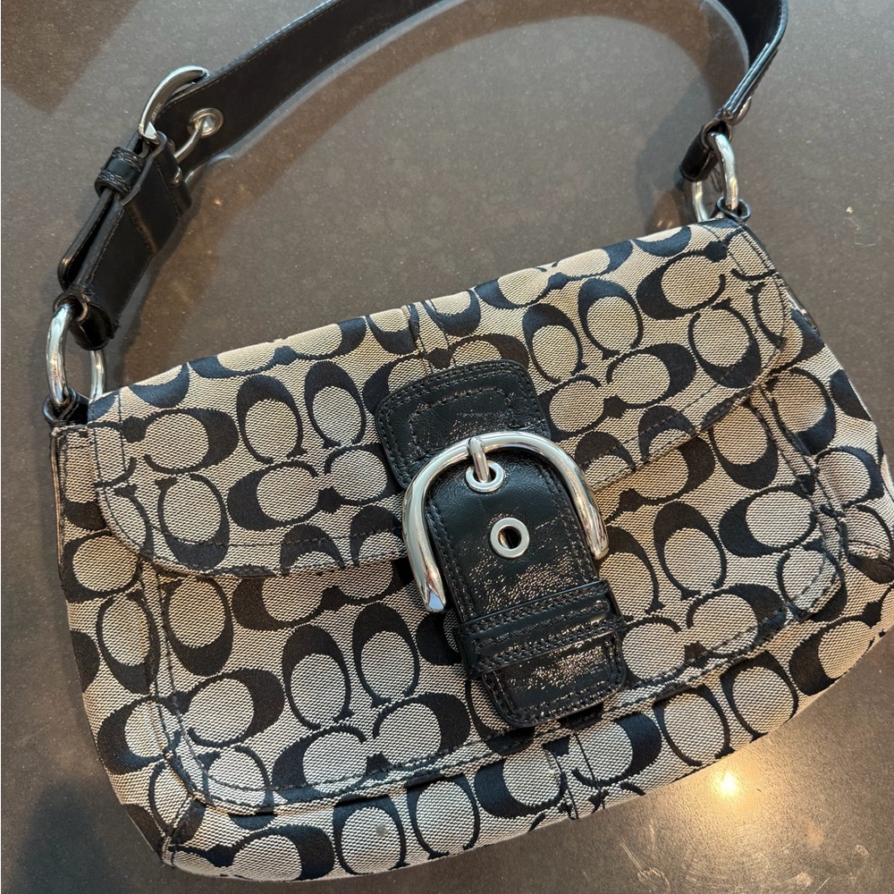 Vintage Coach signature Soho shoulder bag - Picture 4 of 4